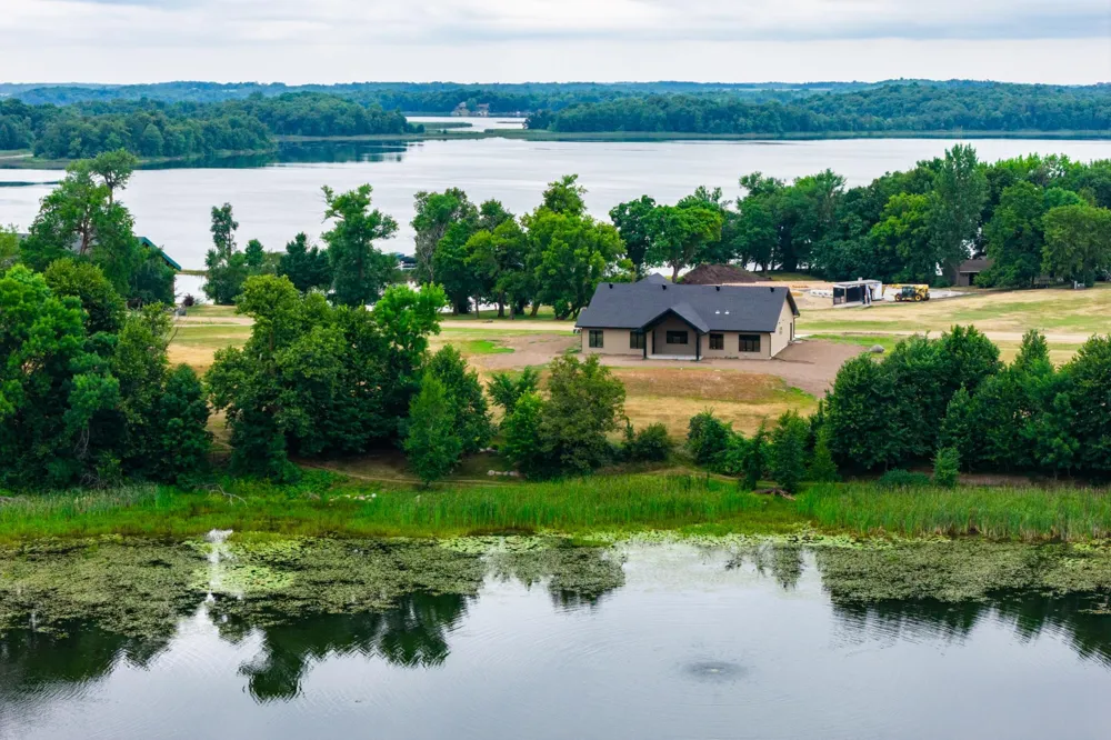 14433 Grandview Lane Lake Park, MN 56554
