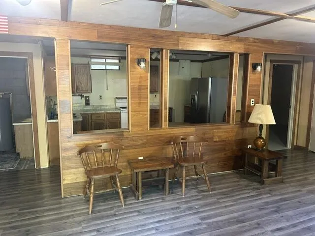 9841 River Road Mecosta, MI 49332