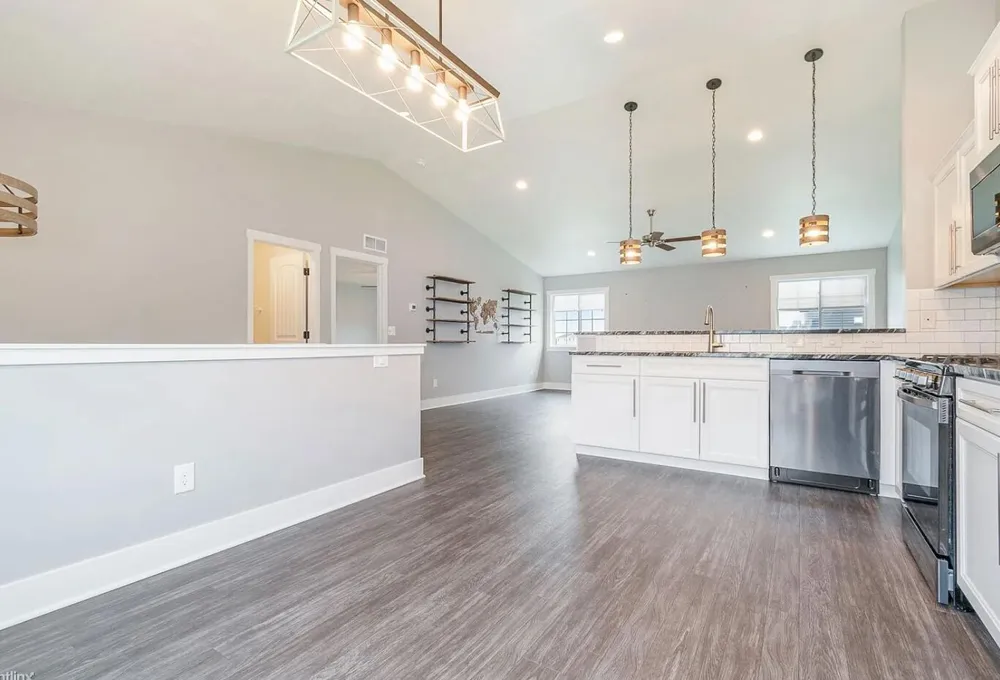 1193 Cooley Mill Lane Vicksburg, MI 49097