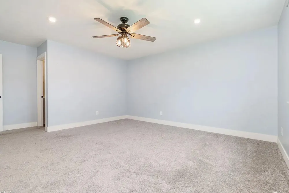 1193 Cooley Mill Lane Vicksburg, MI 49097