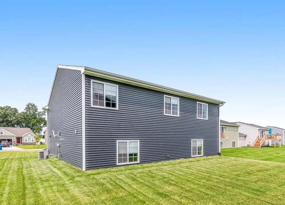 1193 Cooley Mill Lane Vicksburg, MI 49097