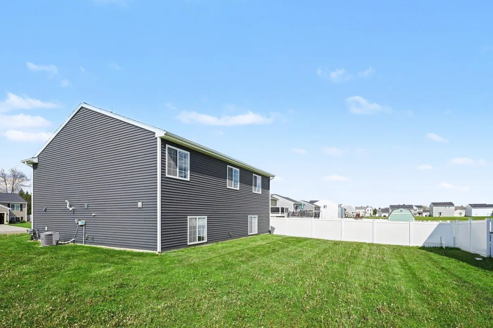 1193 Cooley Mill Lane Vicksburg, MI 49097