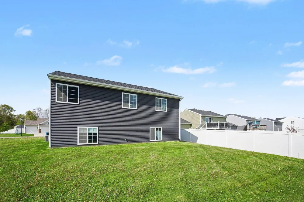 1193 Cooley Mill Lane Vicksburg, MI 49097