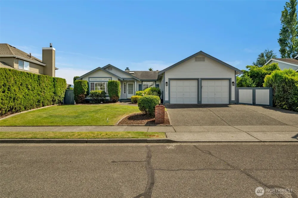3050 Chelsea Lane Enumclaw, WA 98022