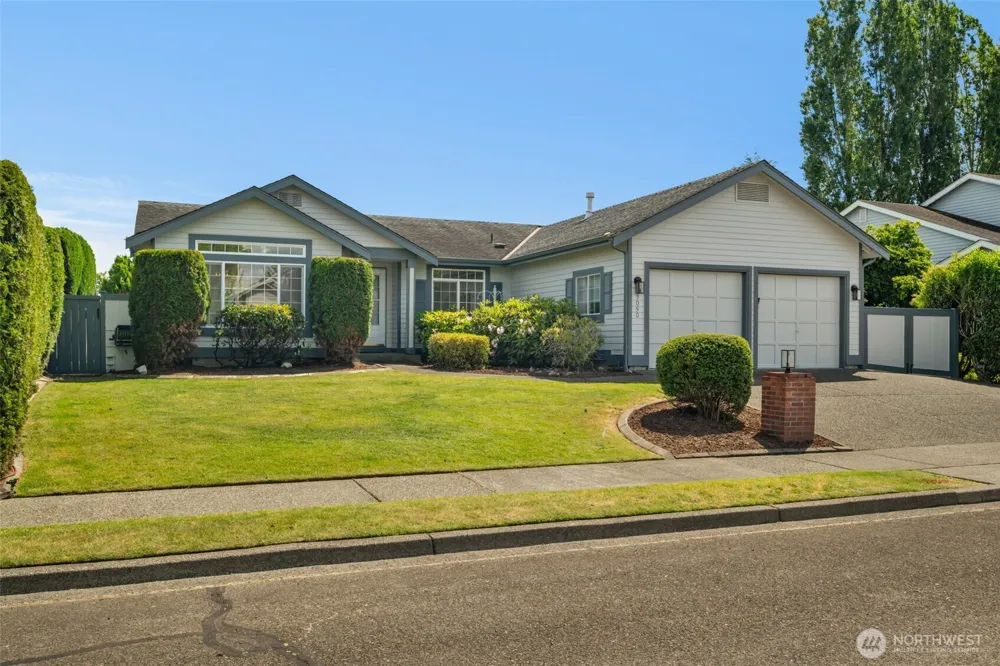 3050 Chelsea Lane Enumclaw, WA 98022