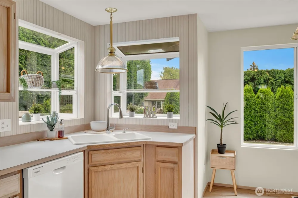 3050 Chelsea Lane Enumclaw, WA 98022