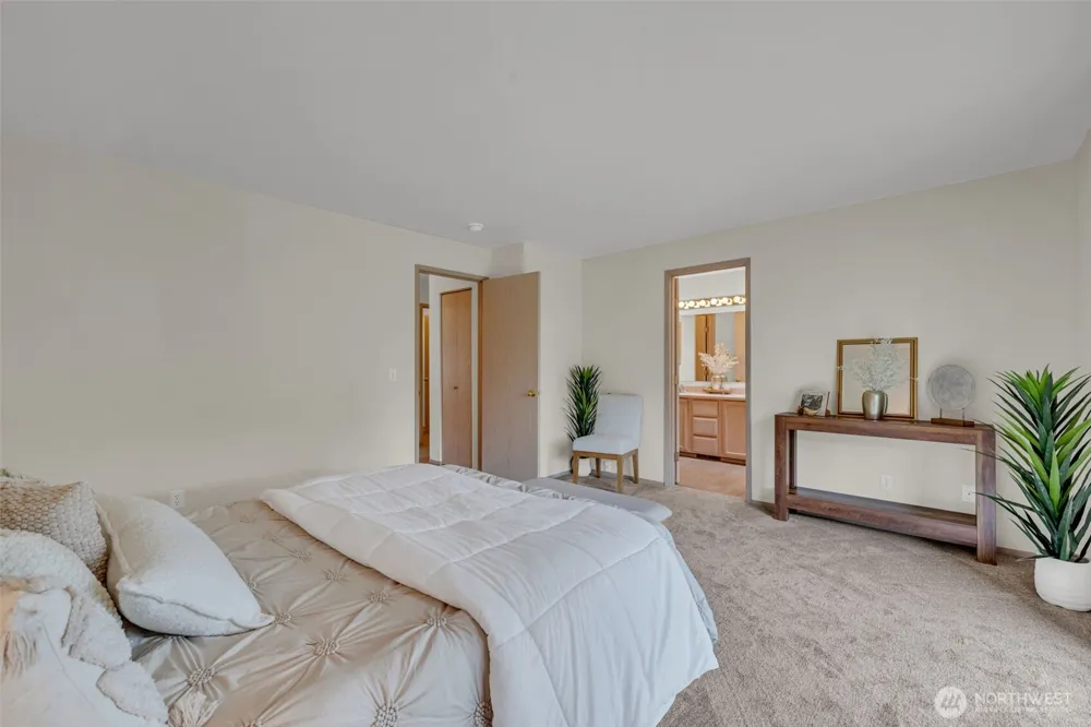 3050 Chelsea Lane Enumclaw, WA 98022