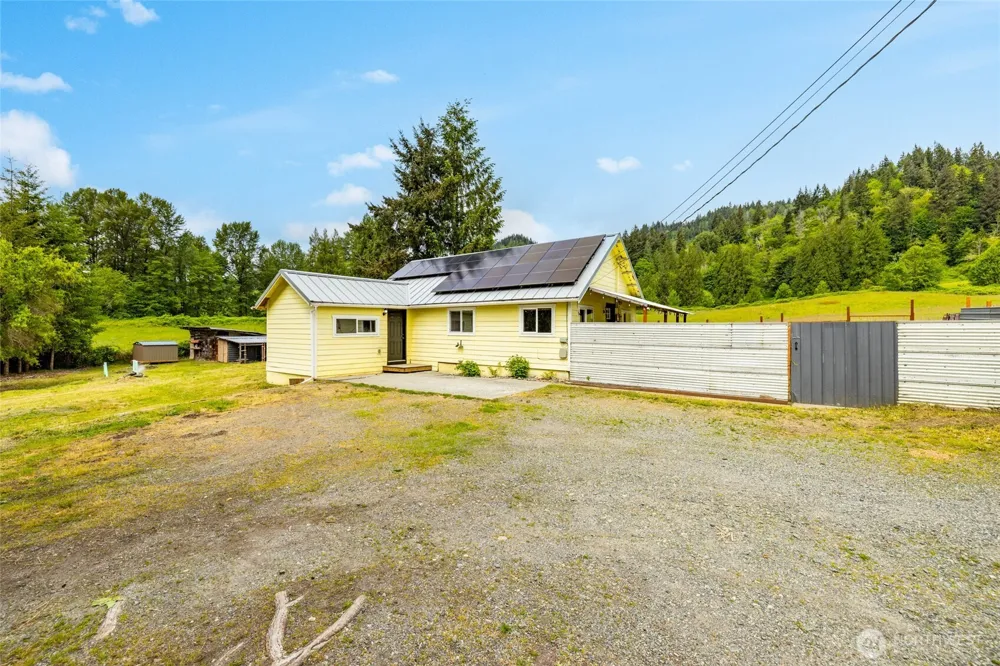 7288 Carlson Road Concrete, WA 98237