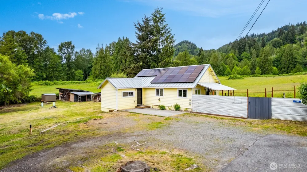 7288 Carlson Road Concrete, WA 98237