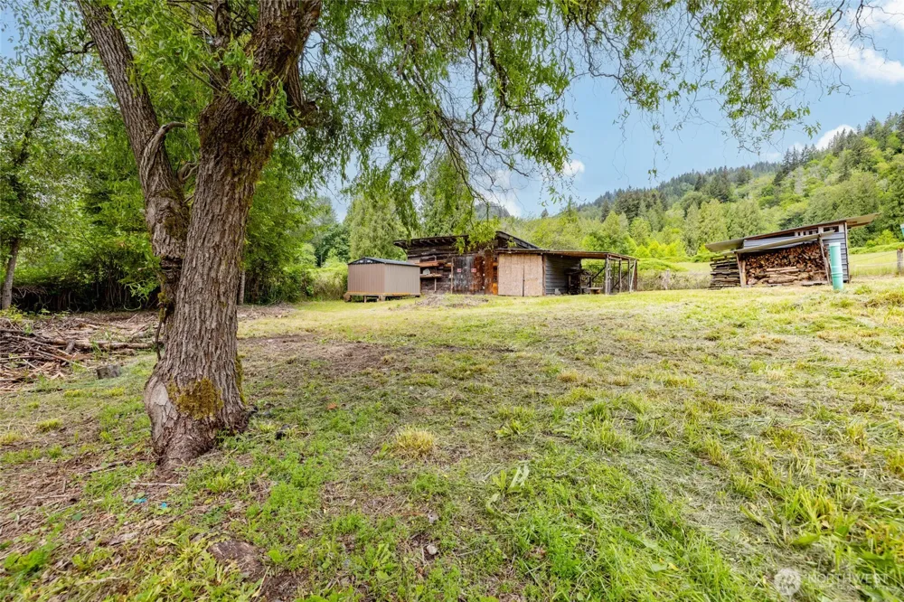 7288 Carlson Road Concrete, WA 98237