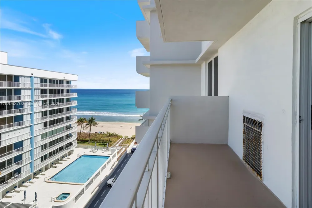 3215 S Ocean Blvd #804 Highland Beach, FL 33487