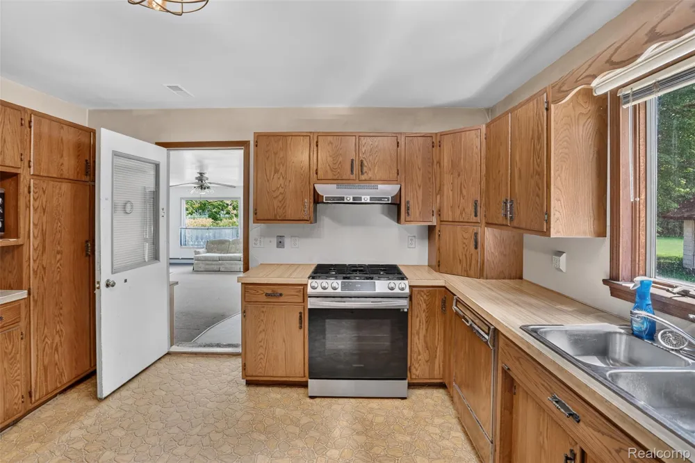 3775 W Saginaw Road Vassar City, MI 48768