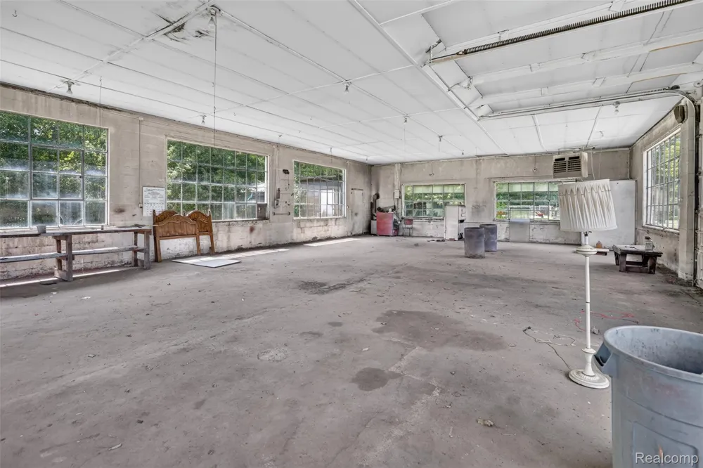 3775 W Saginaw Road Vassar City, MI 48768
