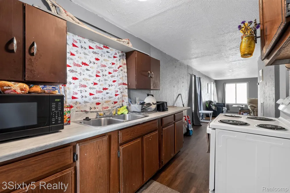 714 North Street Morenci City, MI 49256
