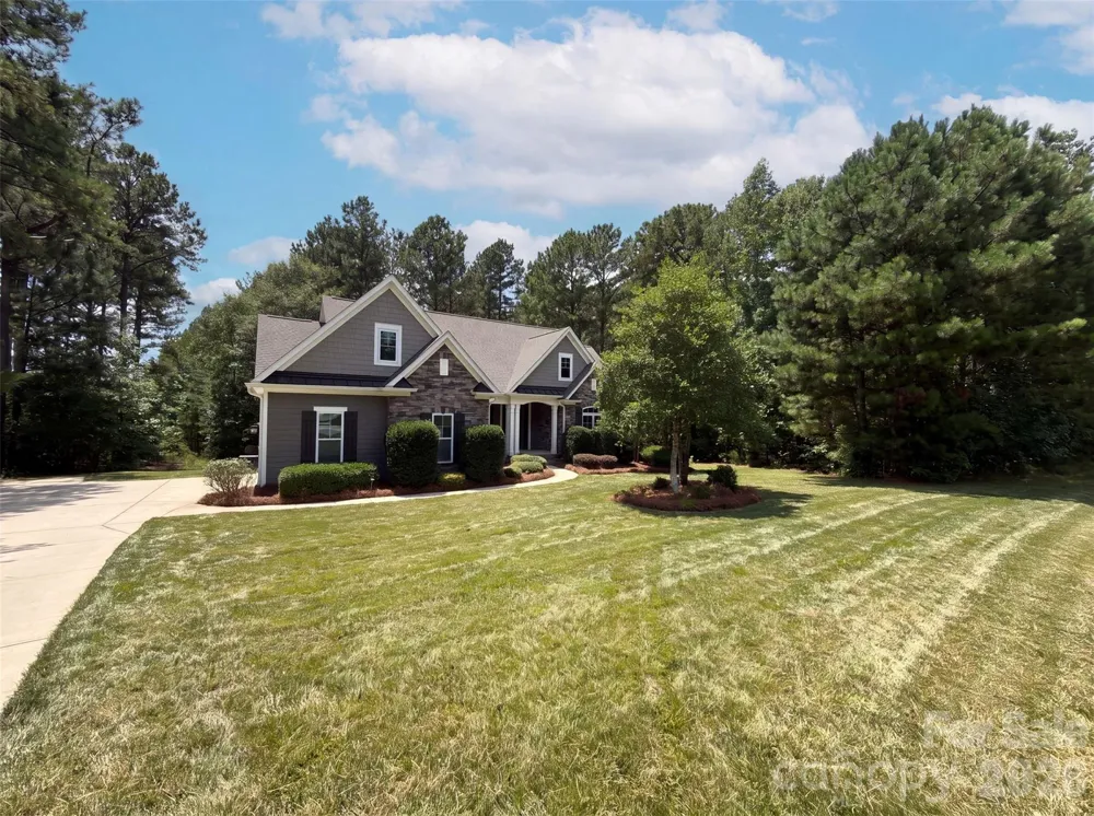 4193 Persimmon Road Lancaster, SC 29720