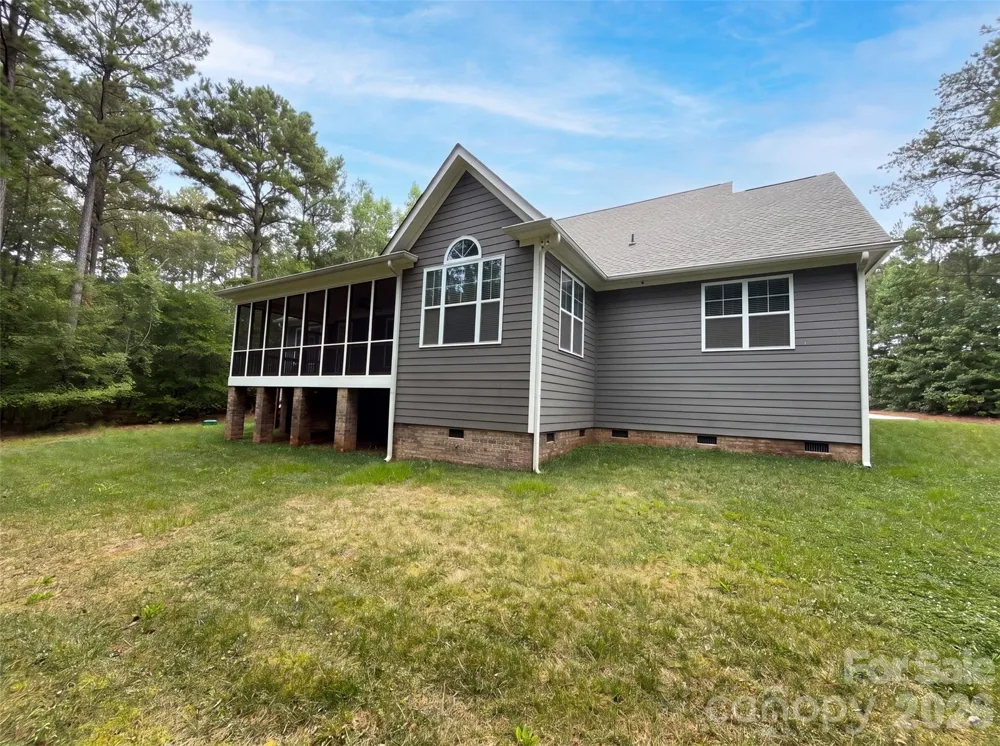 4193 Persimmon Road Lancaster, SC 29720