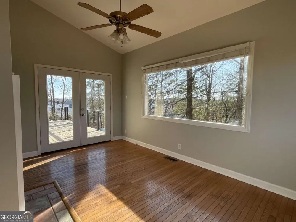 3492 Point View CIR Gainesville, GA 30506