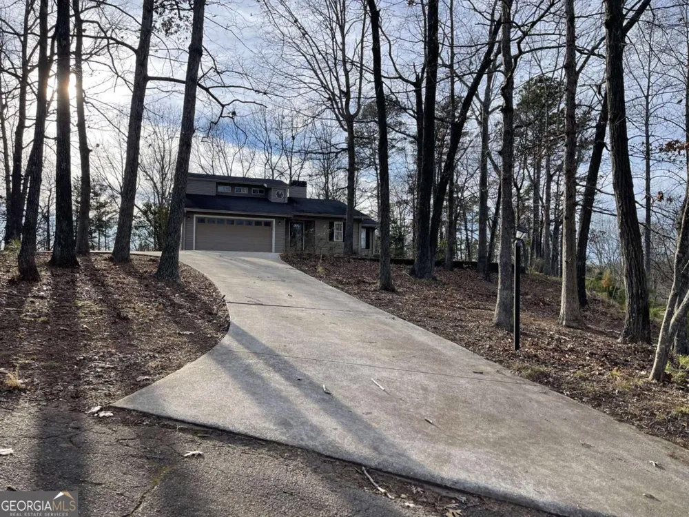 3492 Point View CIR Gainesville, GA 30506