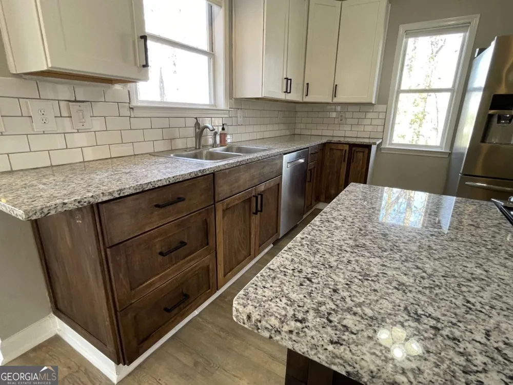 3492 Point View CIR Gainesville, GA 30506