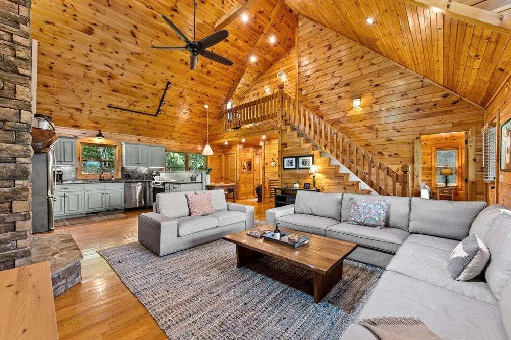 185 Austin Mountain Road Copperhill, TN 37317