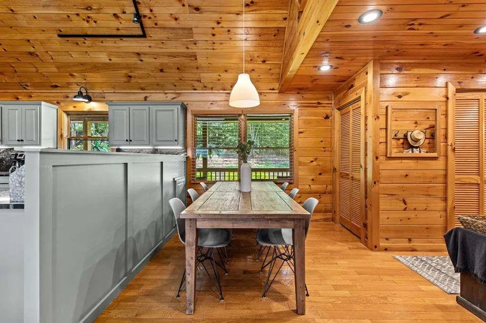 185 Austin Mountain Road Copperhill, TN 37317