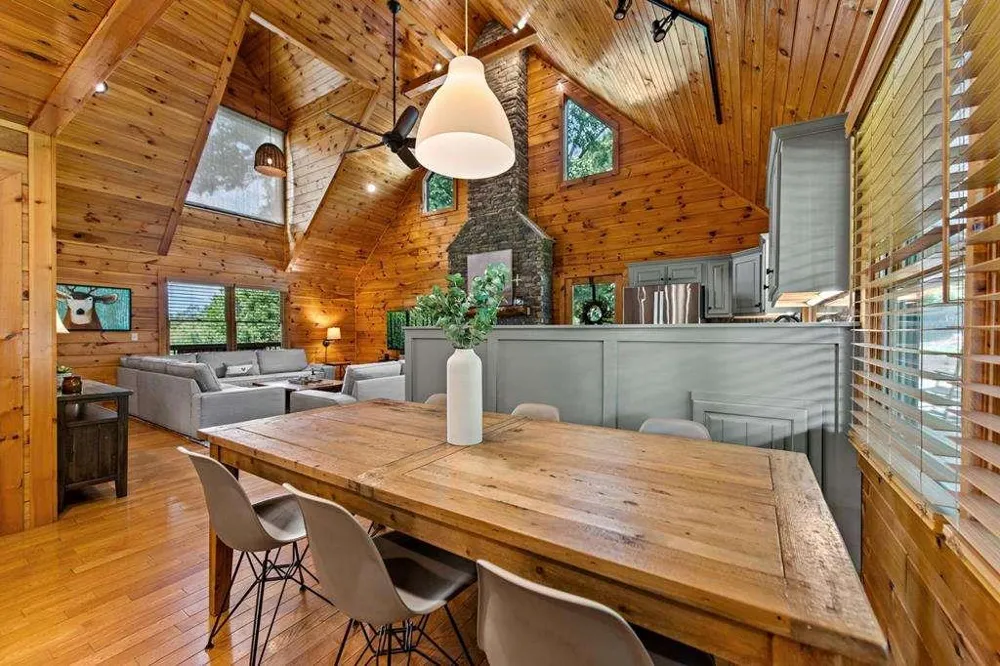 185 Austin Mountain Road Copperhill, TN 37317