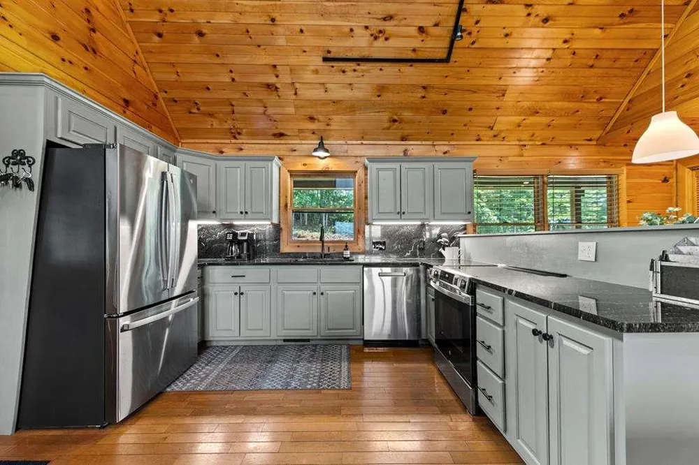 185 Austin Mountain Road Copperhill, TN 37317