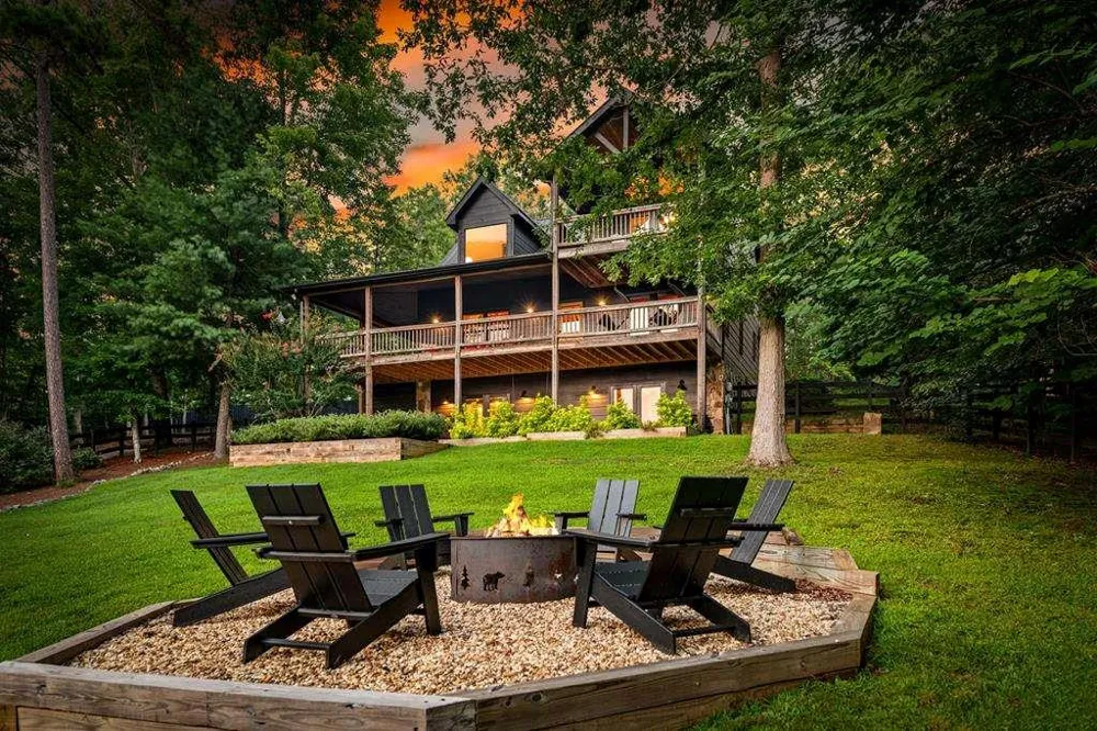 185 Austin Mountain Road Copperhill, TN 37317