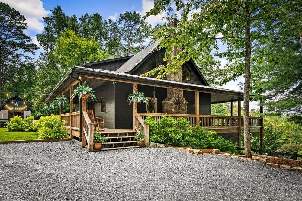 185 Austin Mountain Road Copperhill, TN 37317