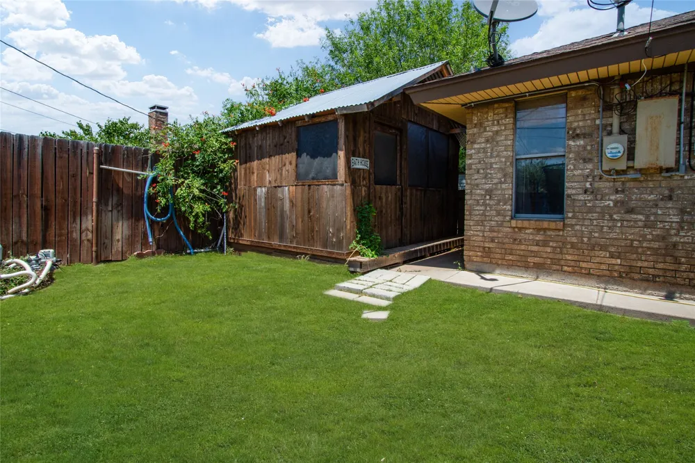 3009 Gilmer Avenue Abilene, TX 79606