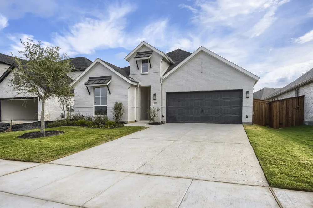 690 Red Cedar Road Haslet, TX 76052