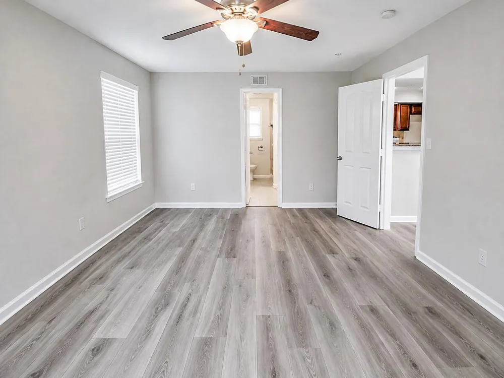 325 Old Course Drive Friendswood, TX 77546