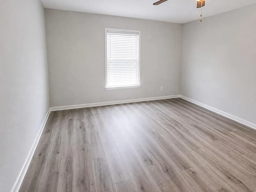 325 Old Course Drive Friendswood, TX 77546