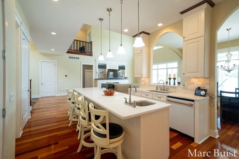 421 Lake Drive Caledonia, MI 49316