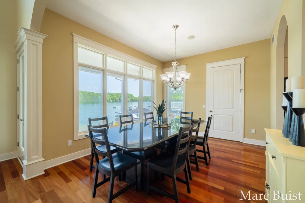 421 Lake Drive Caledonia, MI 49316