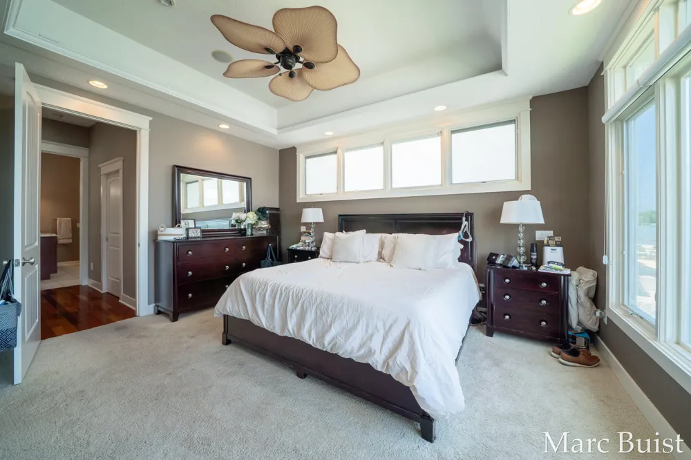 421 Lake Drive Caledonia, MI 49316