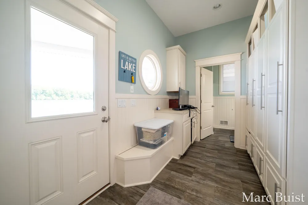 421 Lake Drive Caledonia, MI 49316