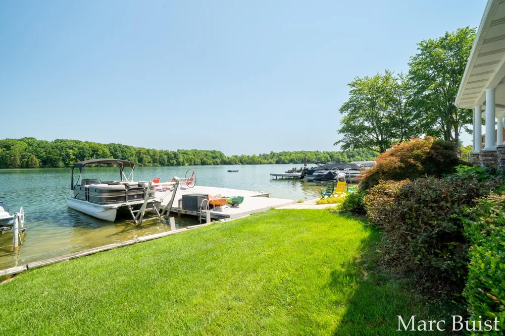 421 Lake Drive Caledonia, MI 49316