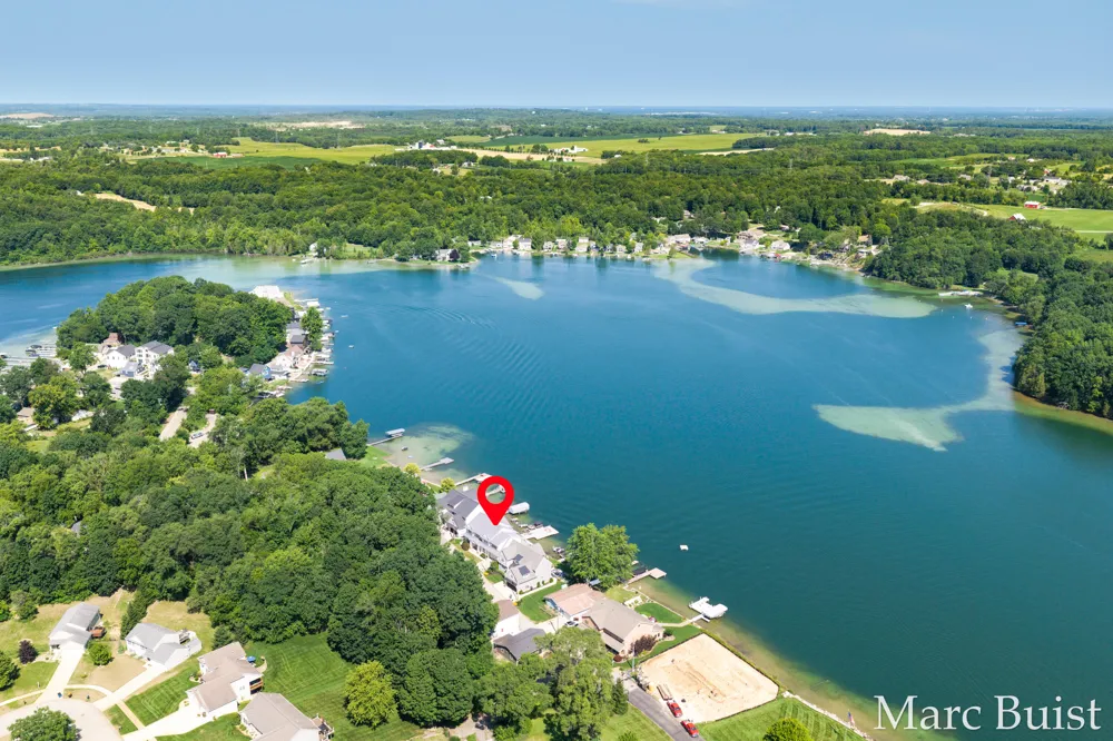 421 Lake Drive Caledonia, MI 49316