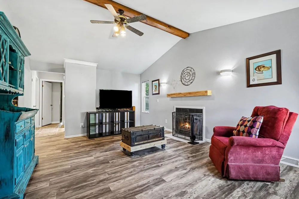 5562 Osborne Avenue SE Kentwood, MI 49548