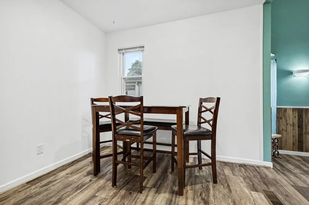 5562 Osborne Avenue SE Kentwood, MI 49548