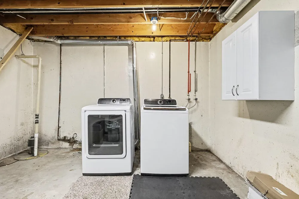 5562 Osborne Avenue SE Kentwood, MI 49548