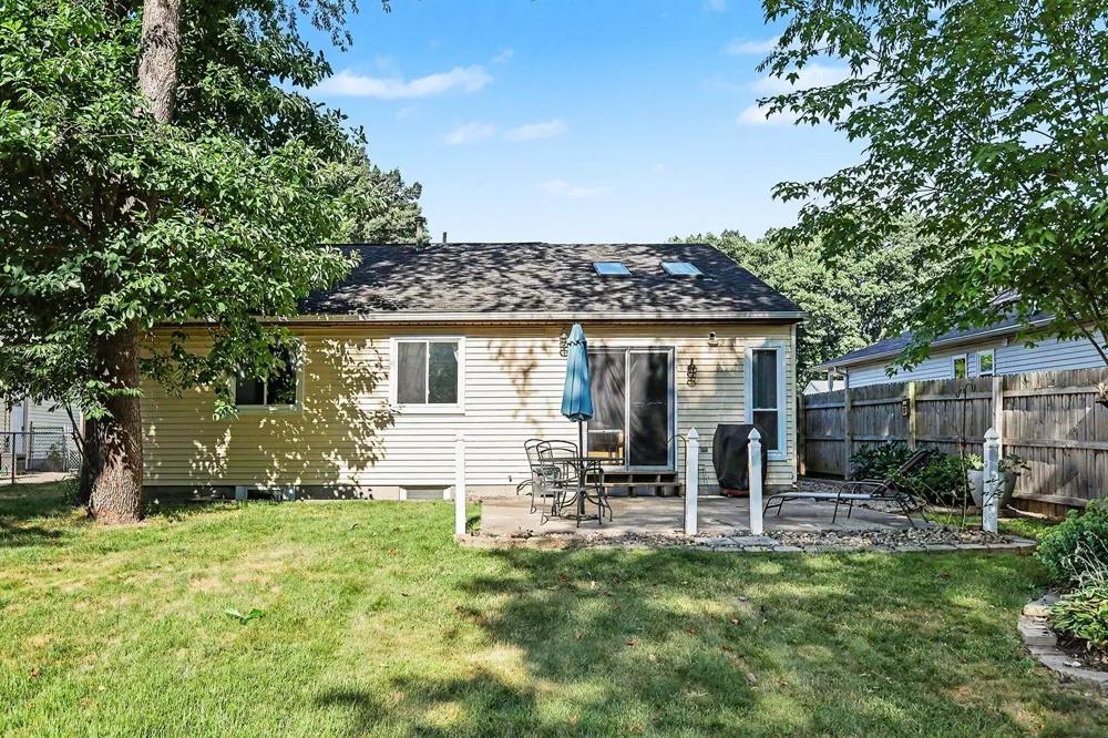 5562 Osborne Avenue SE Kentwood, MI 49548
