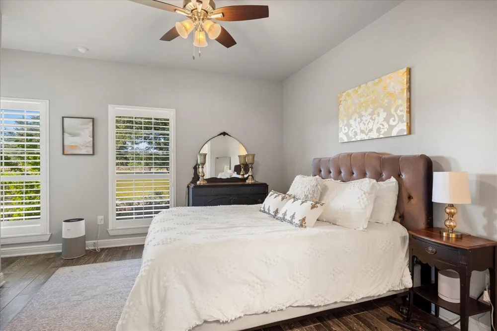 2560 Shady Oaks Circle Glen Rose, TX 76043