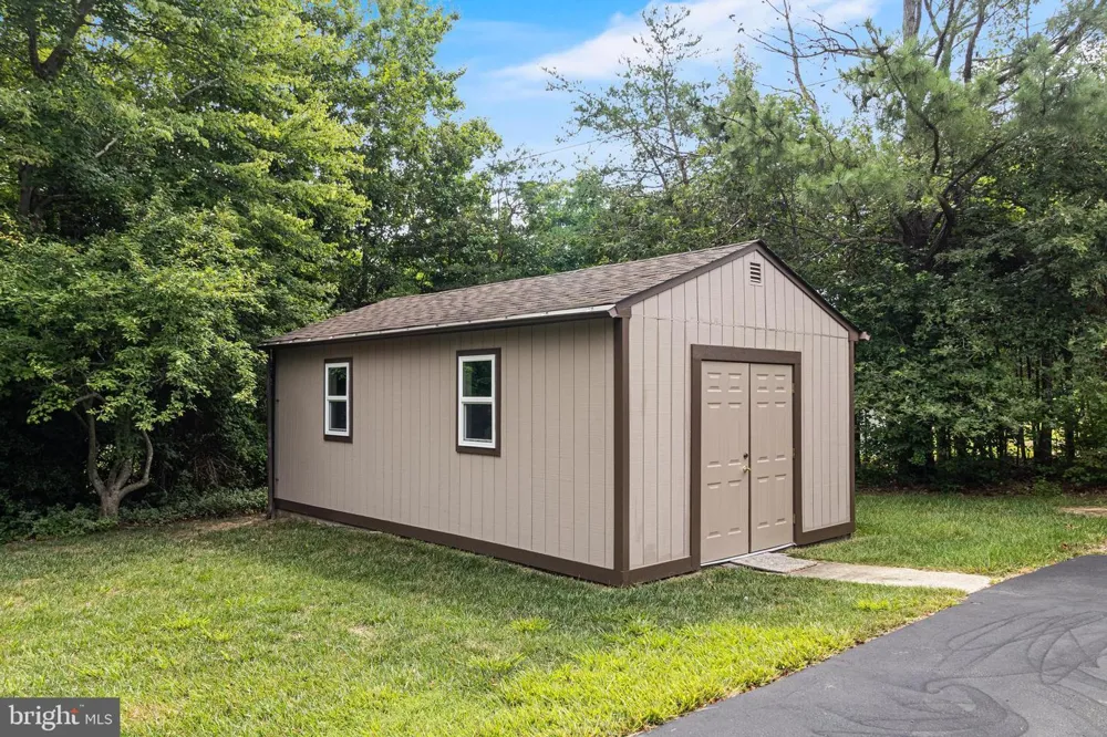 10555 PRINCE CHARLES DRIVE La Plata, MD 20646