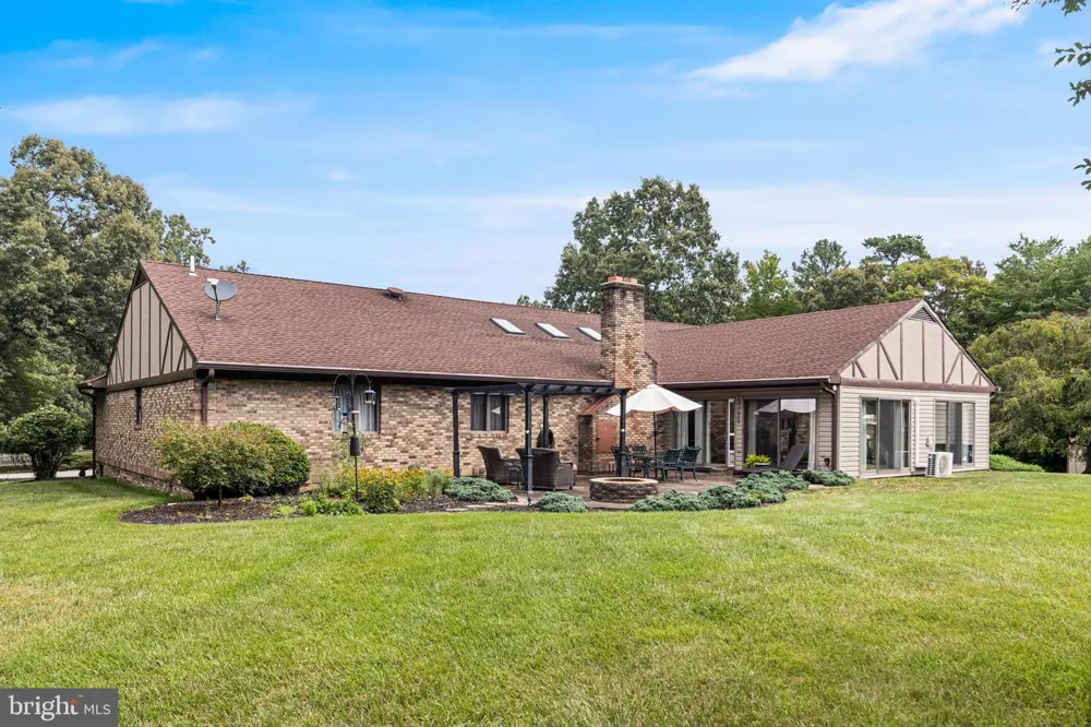 10555 PRINCE CHARLES DRIVE La Plata, MD 20646