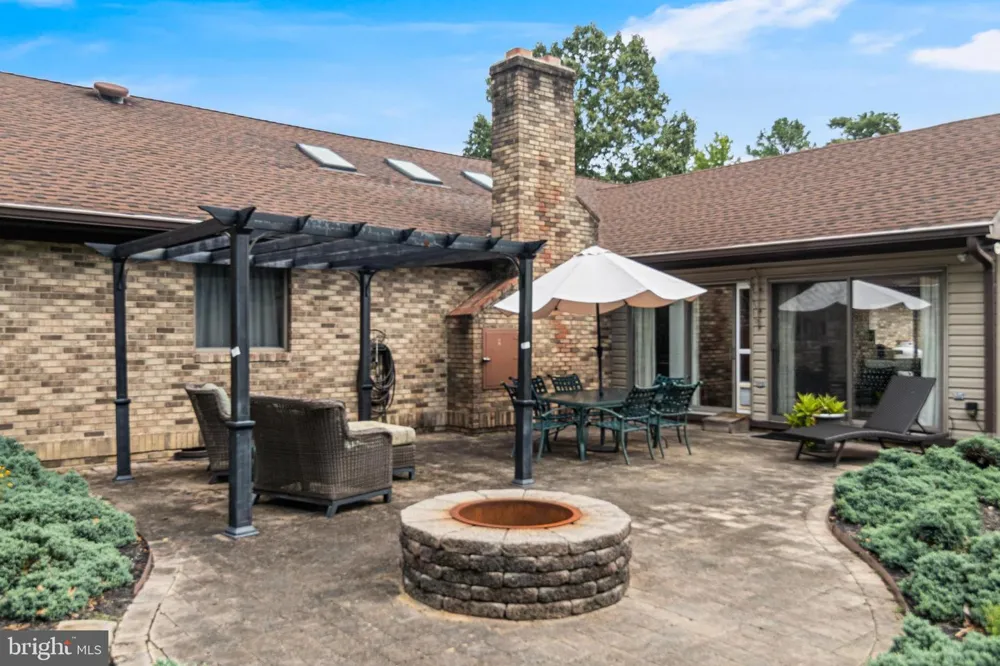 10555 PRINCE CHARLES DRIVE La Plata, MD 20646