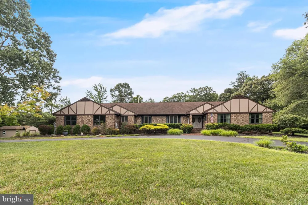 10555 PRINCE CHARLES DRIVE La Plata, MD 20646