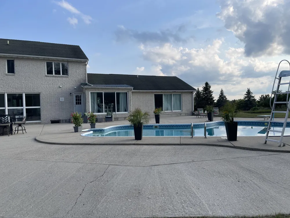 4500 W Howard City-Edmore Six Lakes, MI 48886