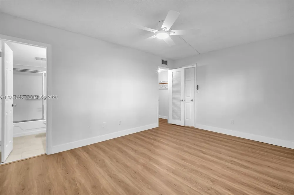 301 NW 76th Ave #102 Margate, FL 33063